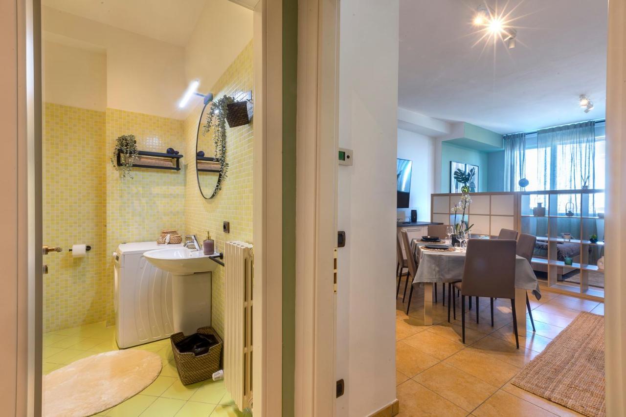 Apartamento Cavour Elegante Loft In Centro Macerata Exterior foto