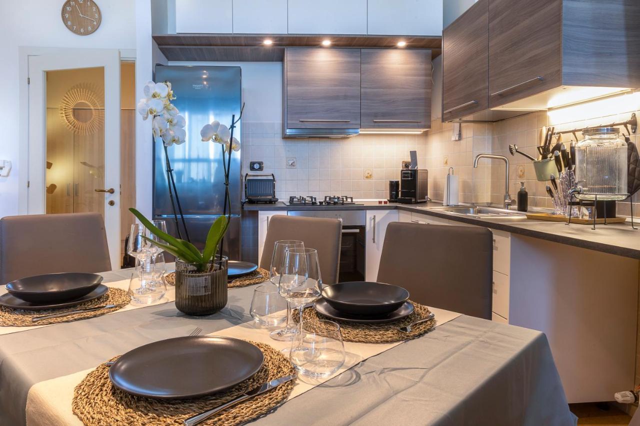 Apartamento Cavour Elegante Loft In Centro Macerata Exterior foto
